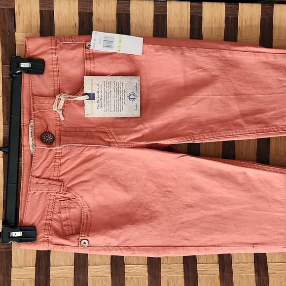 NWT! Democracy capris - Picture 2 of 9